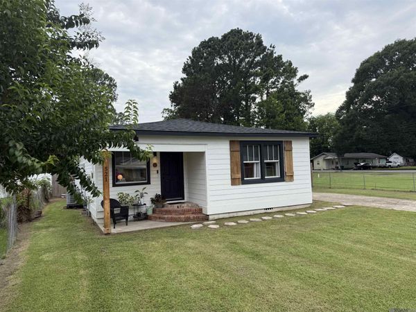 521 Gwin St, Brusly, LA 70719