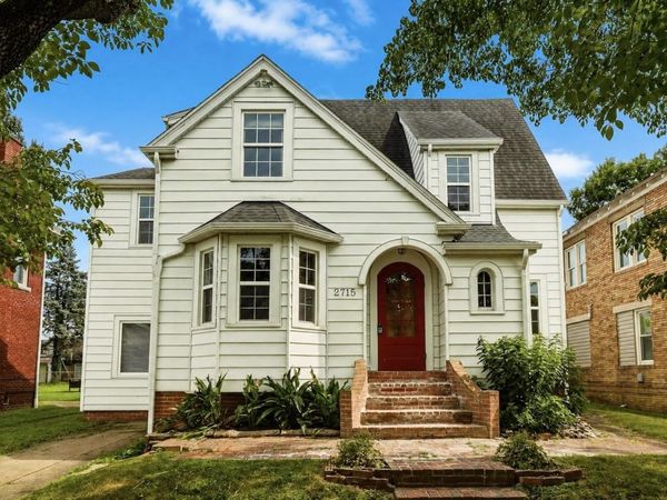 2715 1st Avenue, Huntington, WV 25702