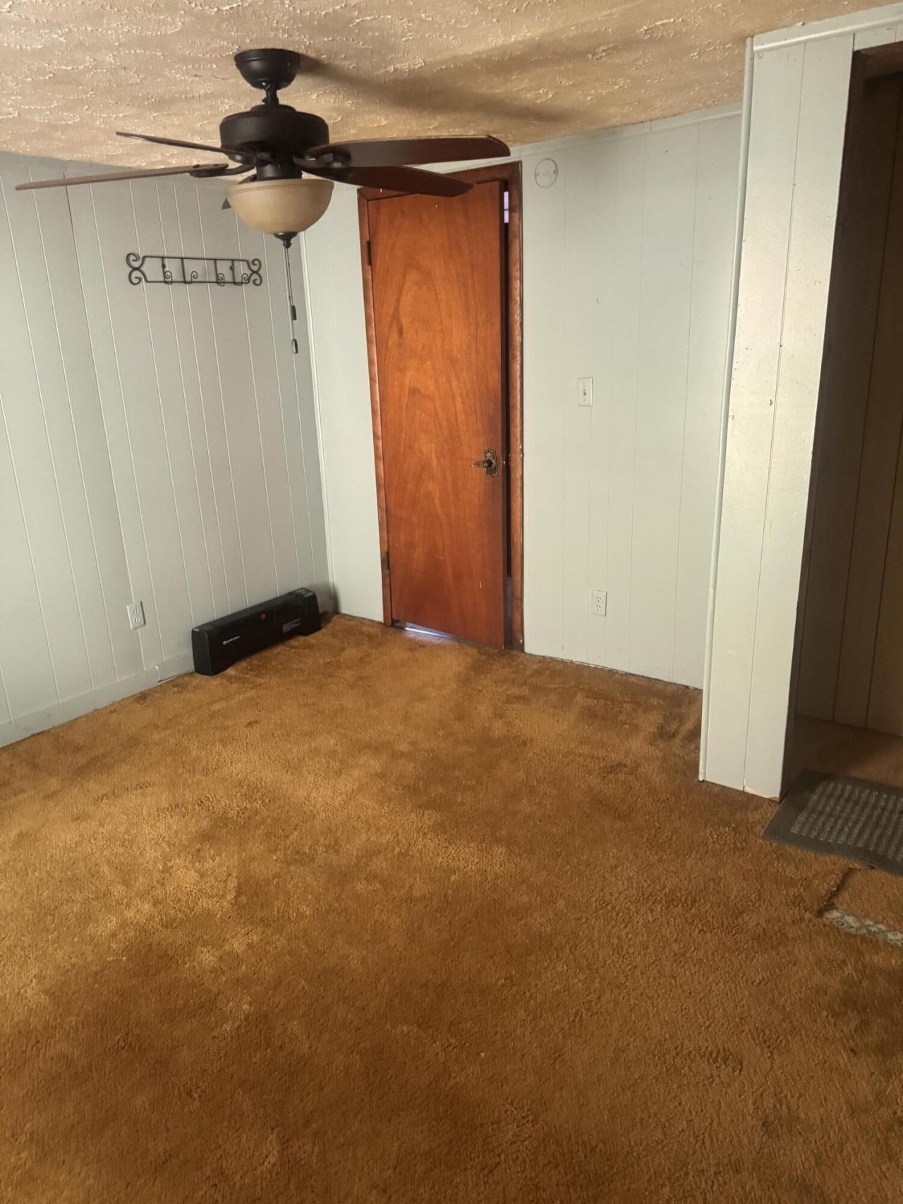 450 Bowen Lane, Inez, KY 41224