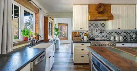 200 E Main Street, Sierraville, CA 96126 Photo