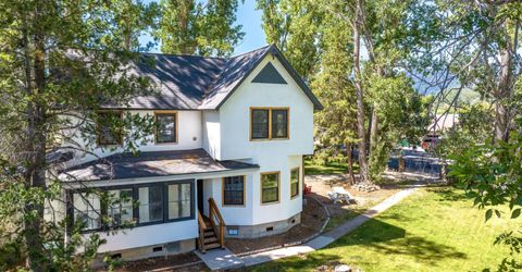 200 E Main Street, Sierraville, CA 96126 Photo
