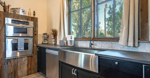 200 E Main Street, Sierraville, CA 96126 Photo