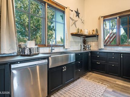 200 E Main Street, Sierraville, CA 96126 Photo