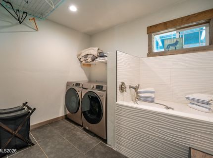 200 E Main Street, Sierraville, CA 96126 Photo