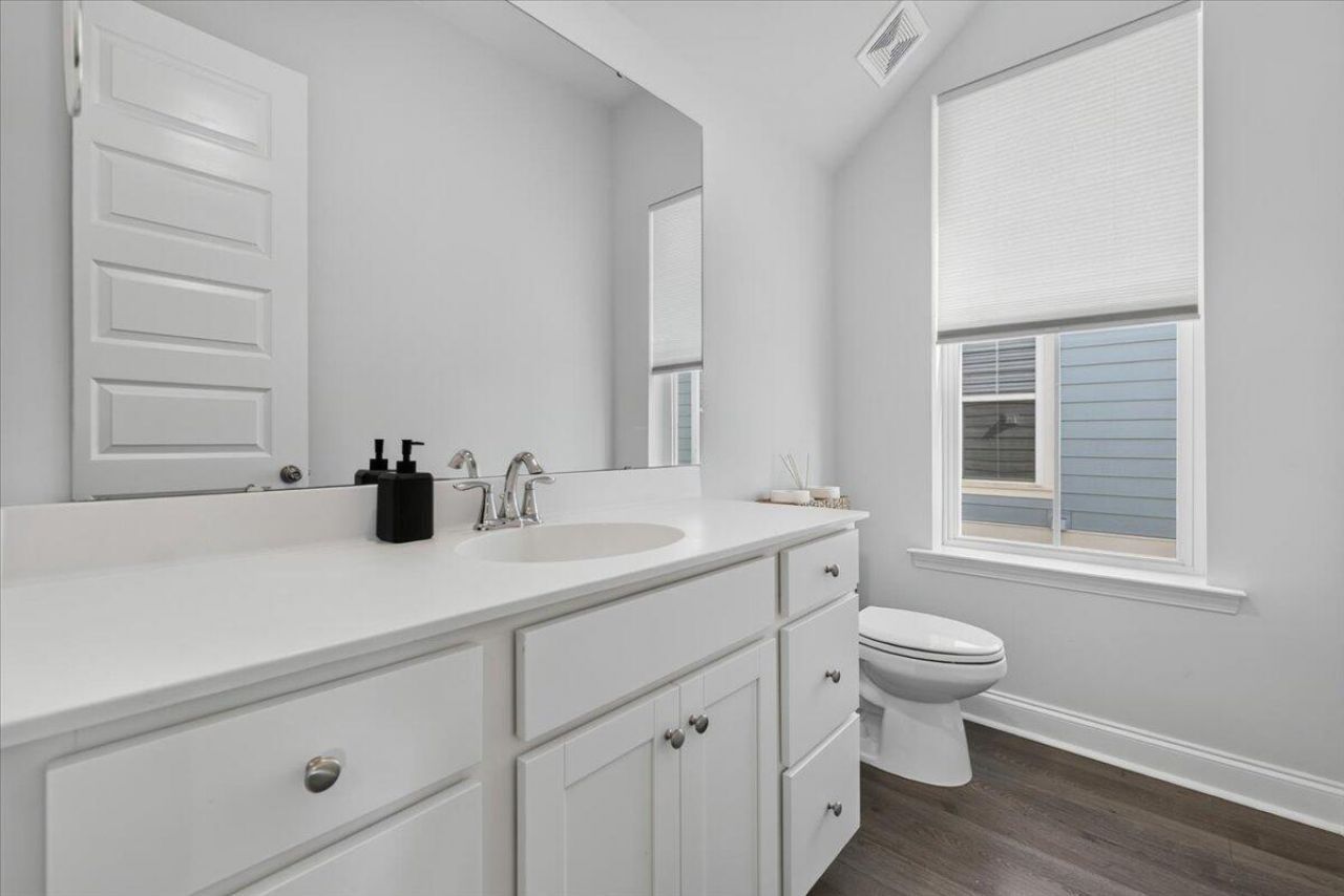 206 W Respite Lane Photo 15