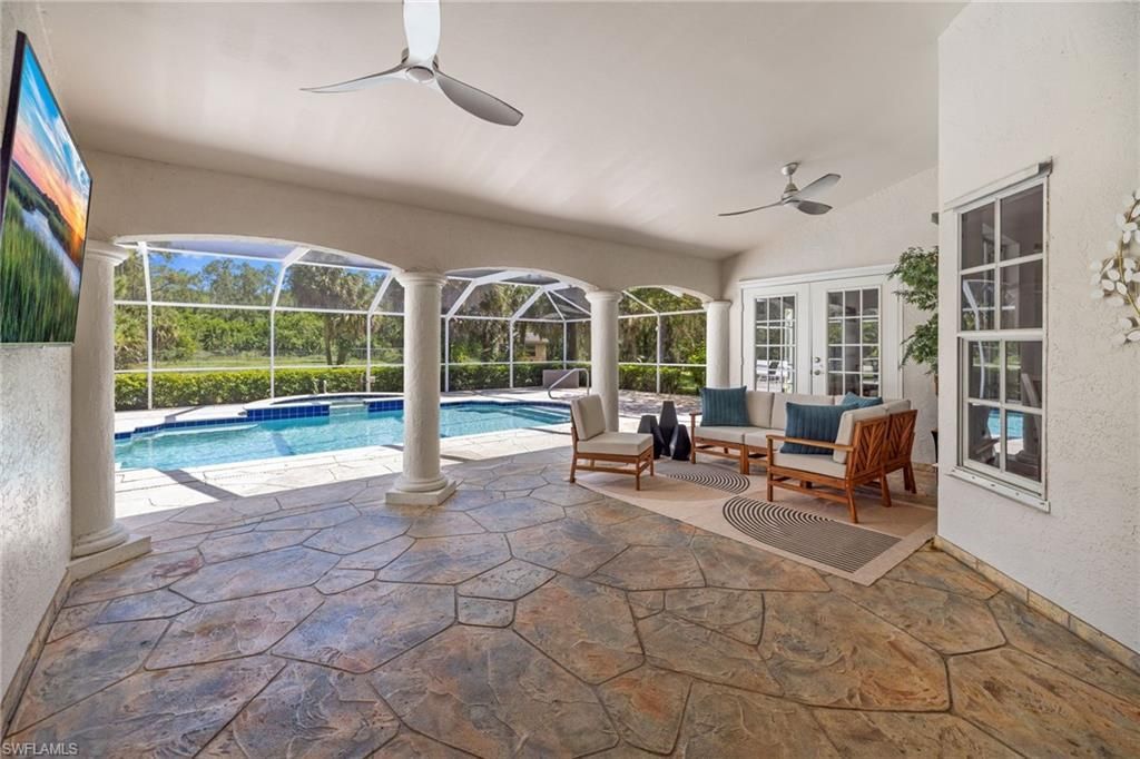 2481 22nd Ave Ne, Naples, FL 34120 Photo