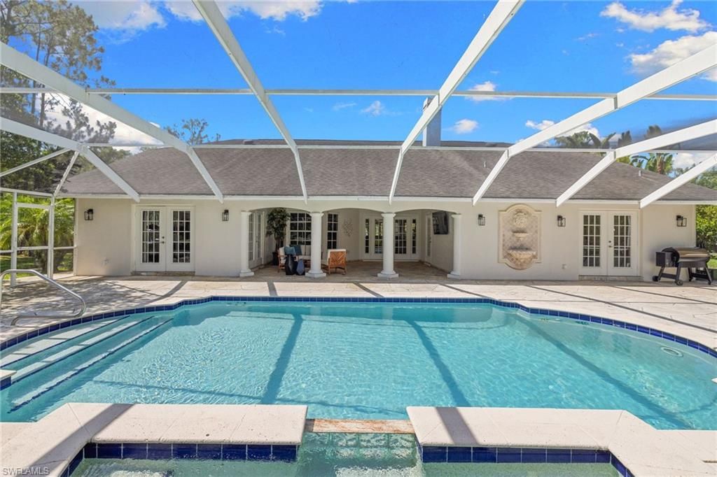 2481 22nd Ave Ne, Naples, FL 34120 Photo