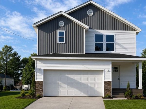 356 E Paige Avenue , Barberton, OH 44203