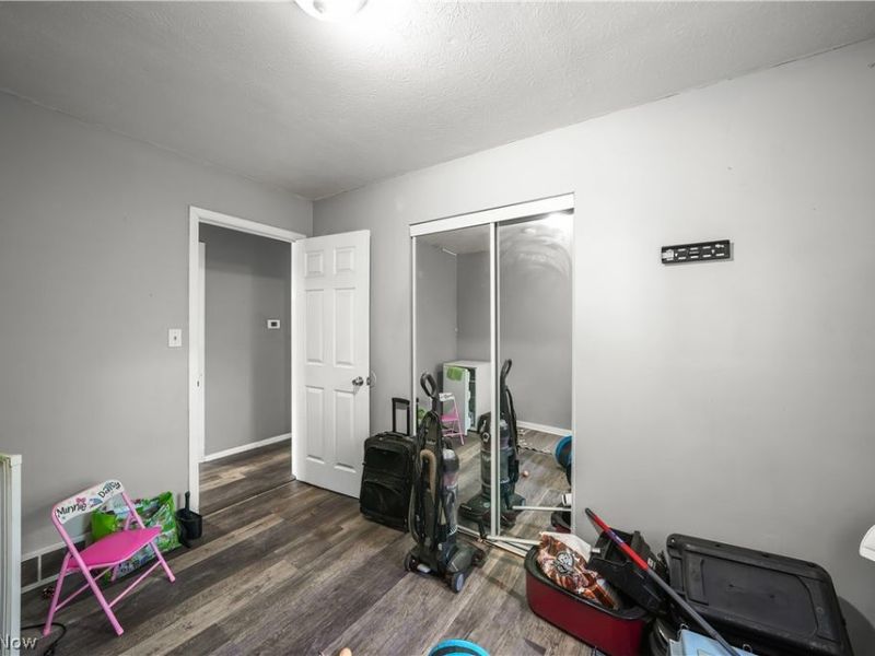 1583 Hilda Street, Lakemore, OH 44250 Photo 13