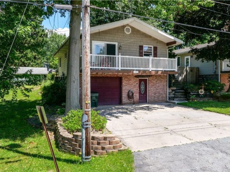 1583 Hilda Street, Lakemore, OH 44250 Photo 2