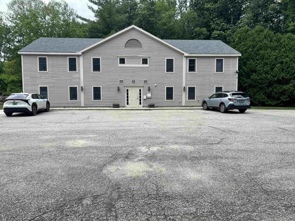 7252 Main Street, Manchester, VT 05254
