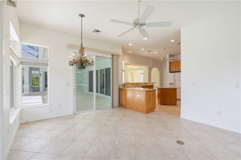 6525 7th Manor, Vero Beach, FL 32968 Photo