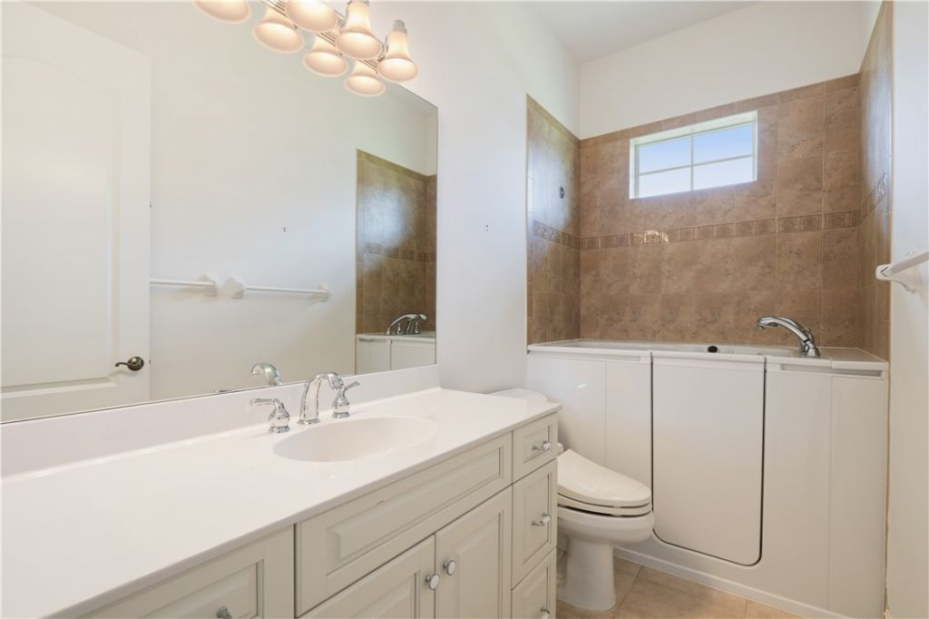 6525 7th Manor, Vero Beach, FL 32968 Photo