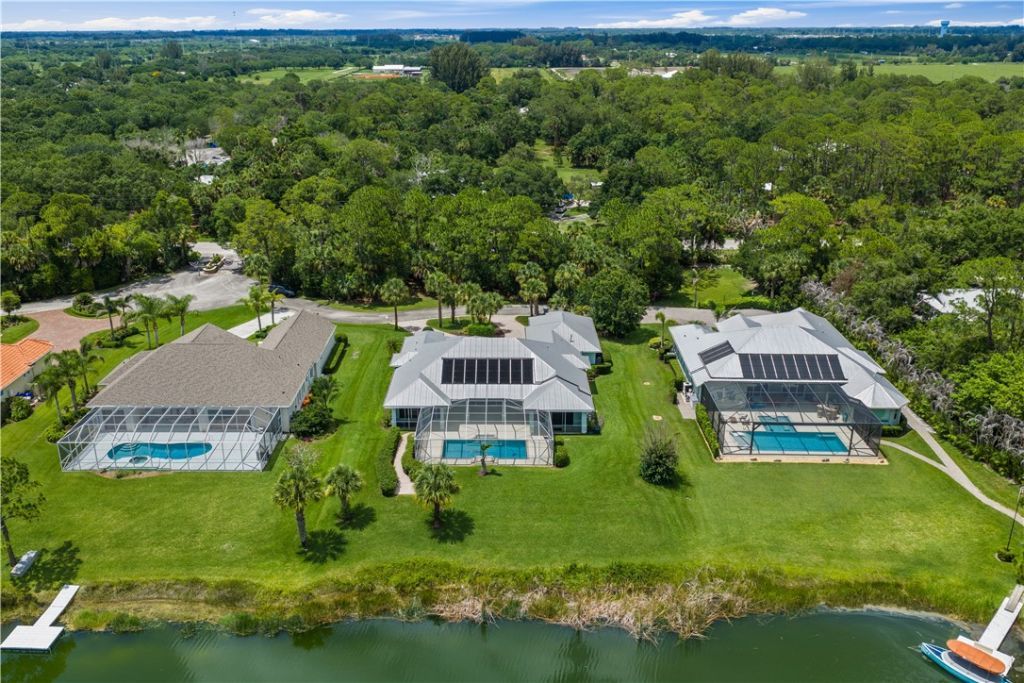 6525 7th Manor, Vero Beach, FL 32968 Photo
