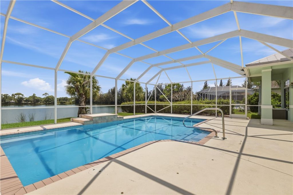6525 7th Manor, Vero Beach, FL 32968 Photo