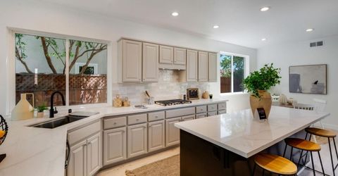 3277 Mount Tamalpais Dr, Roseville, CA 95747 Photo