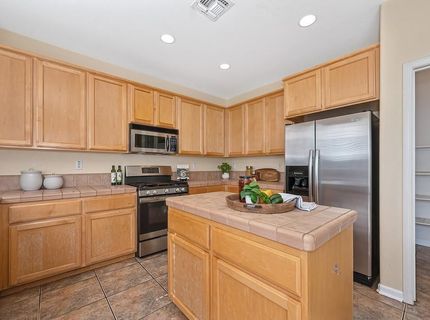 4976 Trouville Ln, Sacramento, CA 95835 Photo