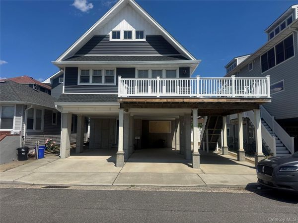 84 Maryland Avenue, Long Beach, NY 11561