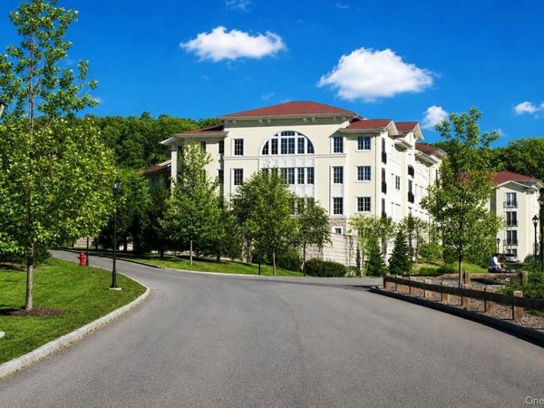 603 Trump Park, Unit 603, Shrub Oak, NY 10588