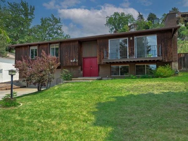 9473 S HUNTS END DR, Sandy, UT 84092