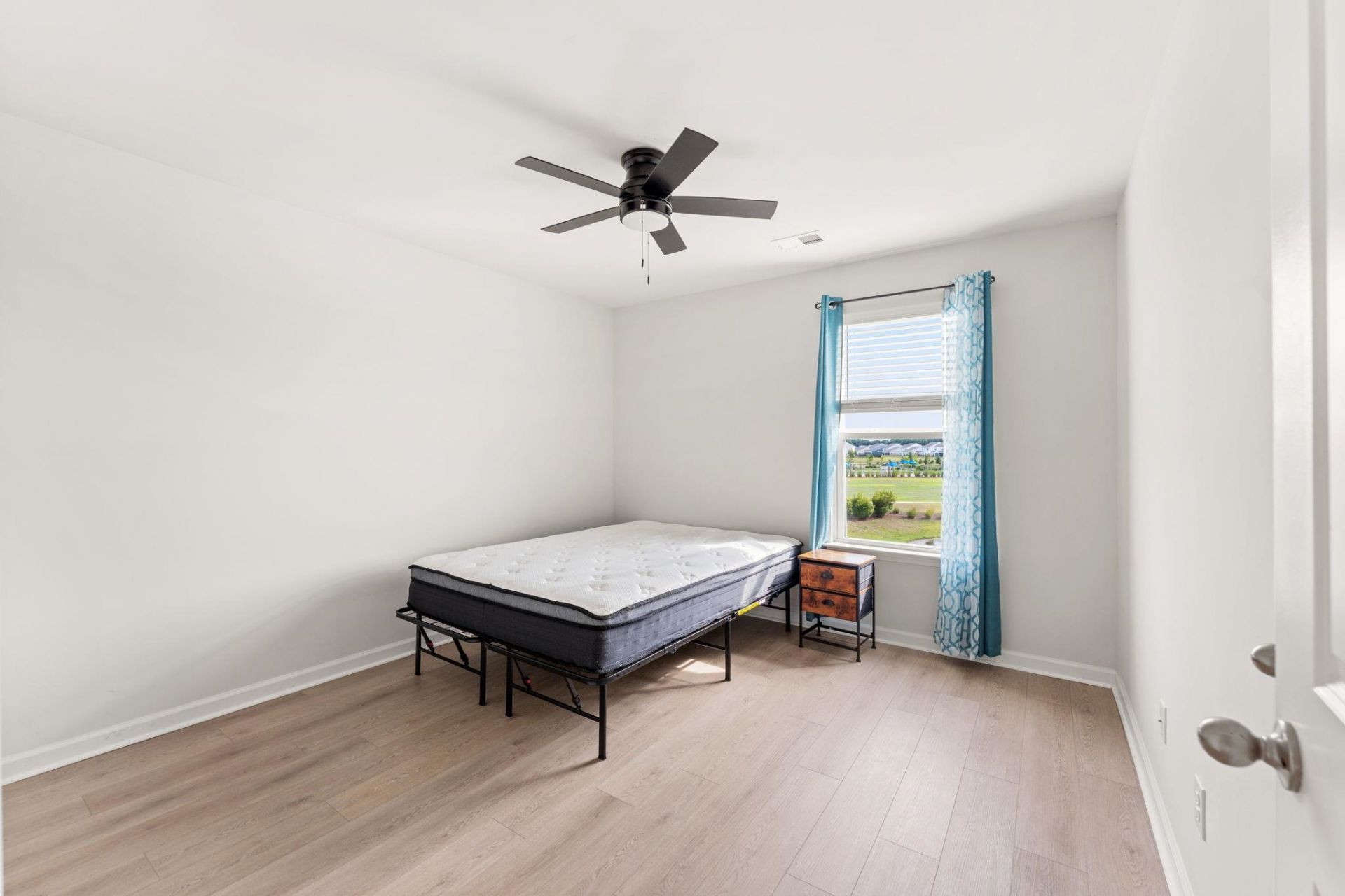 1015 Flintshire Dr. Photo 22