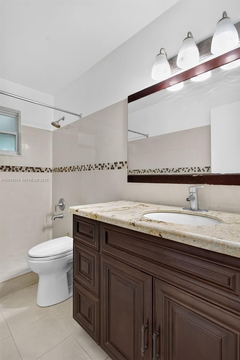 2640 NW 67th Ter , Margate, FL 33063 Photo