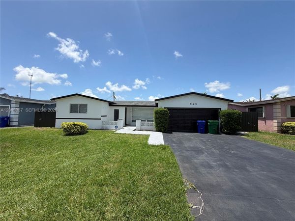 7140 Grandview Blvd , Miramar, FL 33023