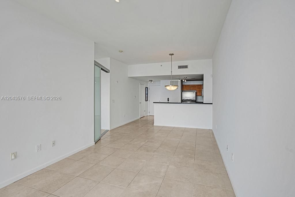 725 NE 22nd St , Unit 8B, Miami, FL 33137 Photo