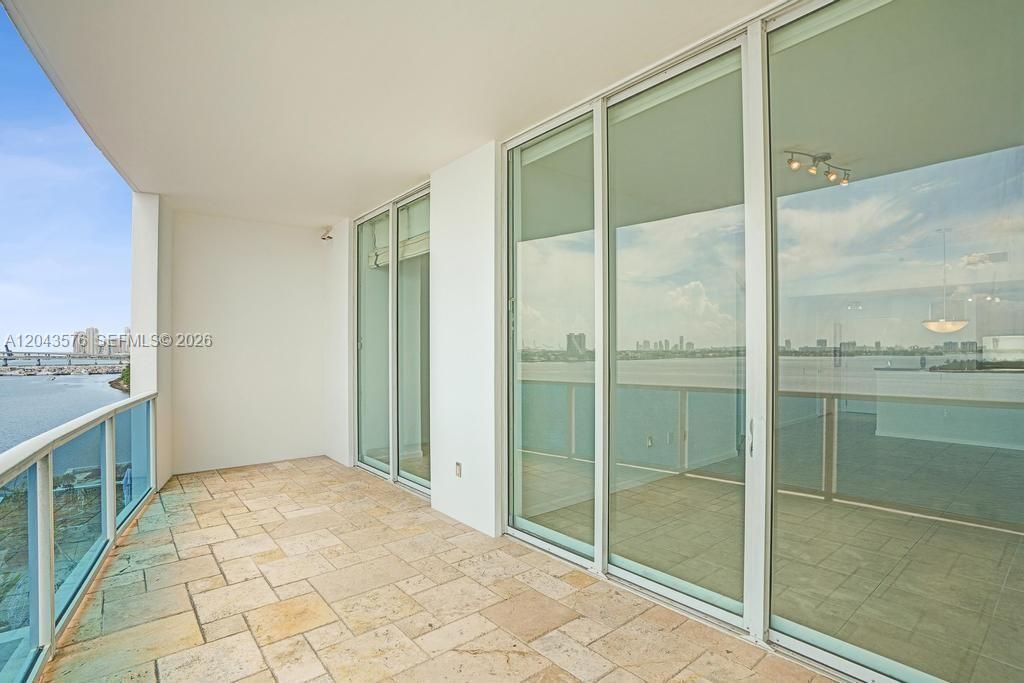 725 NE 22nd St , Unit 8B, Miami, FL 33137 Photo