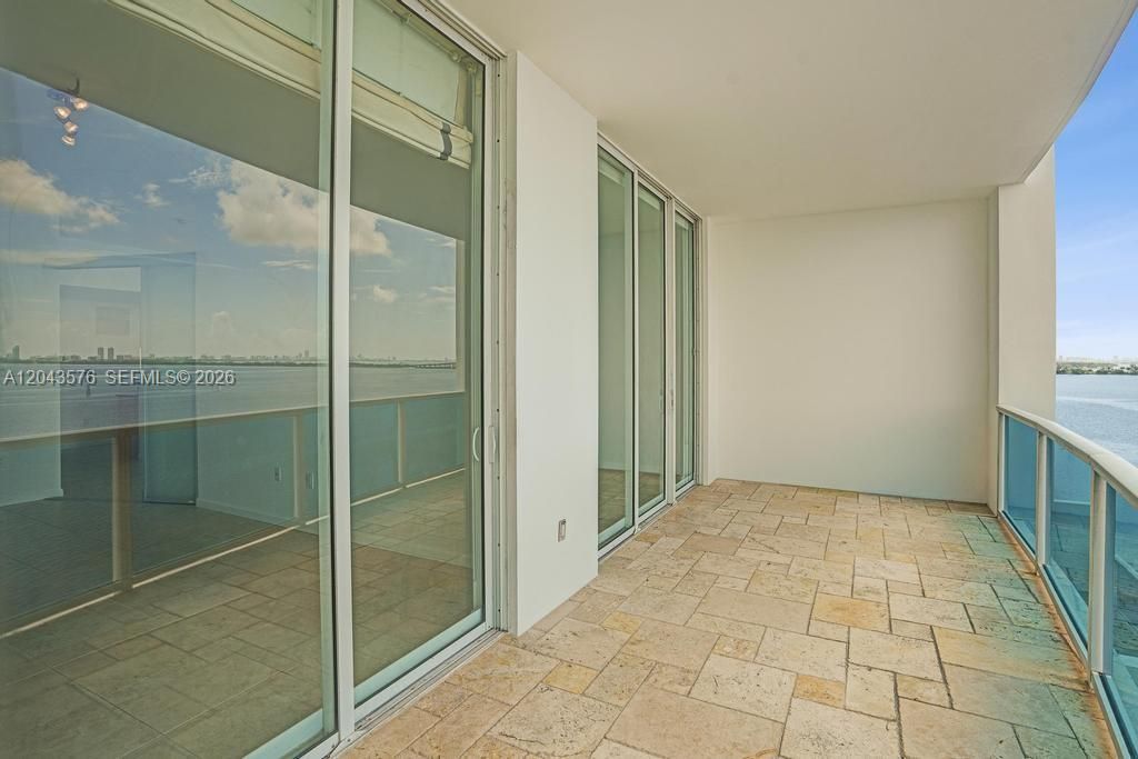 725 NE 22nd St , Unit 8B, Miami, FL 33137 Photo