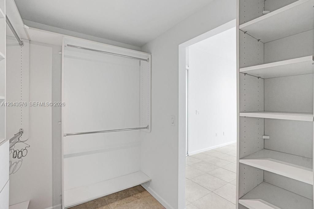 725 NE 22nd St , Unit 8B, Miami, FL 33137 Photo