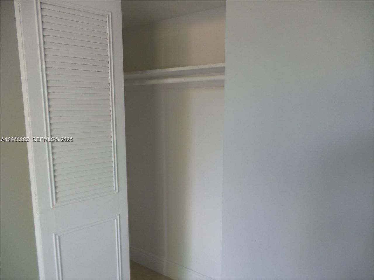 10794 N Kendall Dr, Unit B22, Miami, FL 33176 Photo