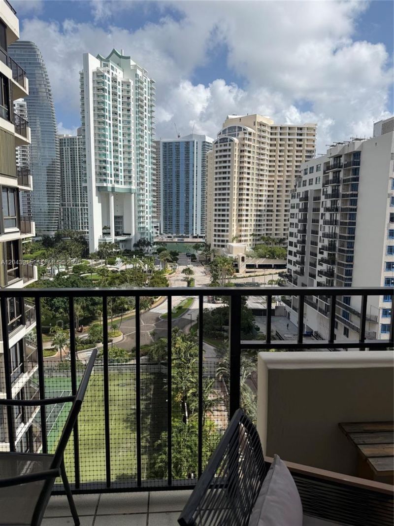 520 Brickell Key Dr , Unit A1412, Miami, FL 33131 Photo