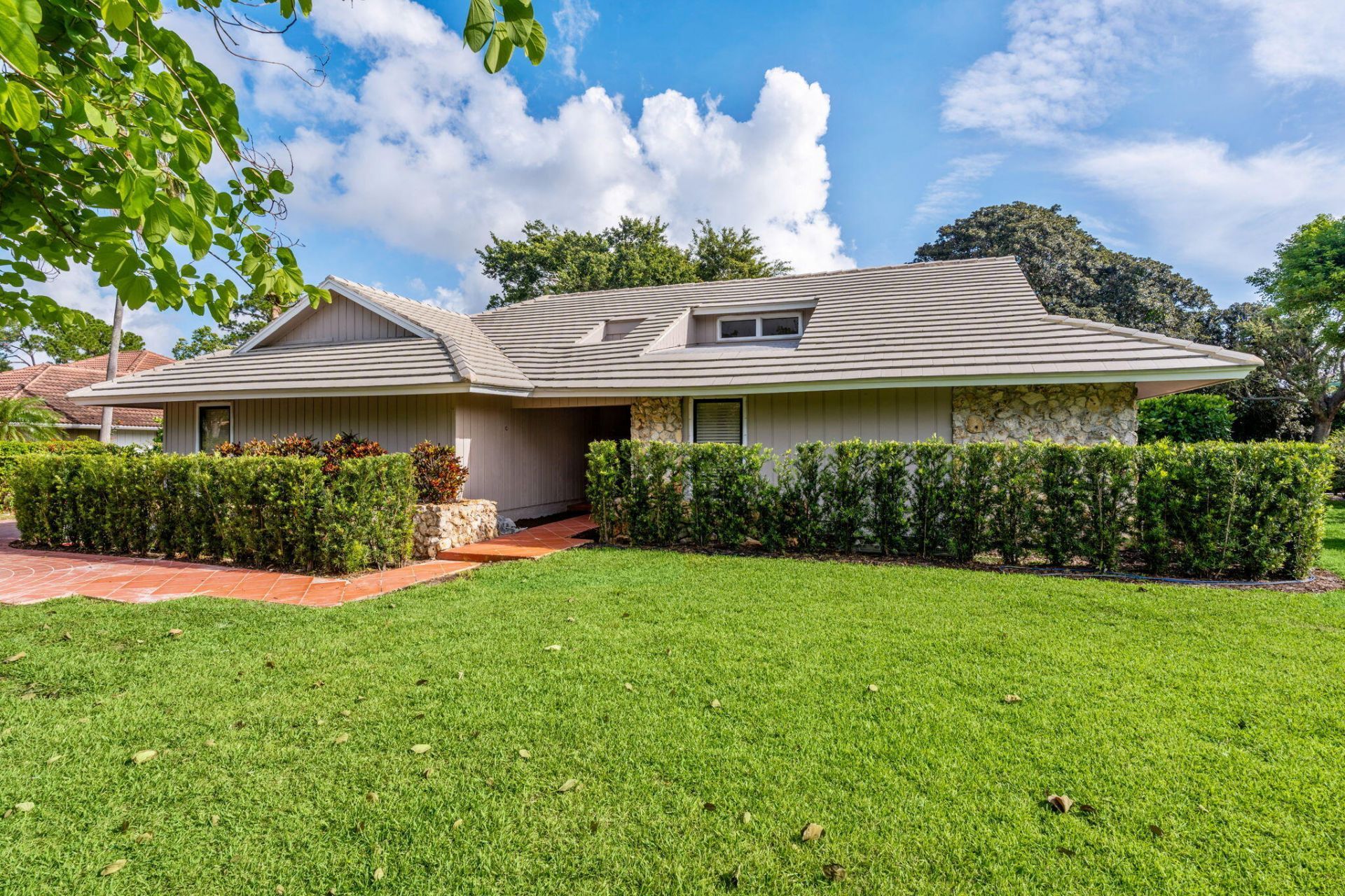 2 Graemoor Terrace, Palm Beach Gardens, FL 33418 Photo