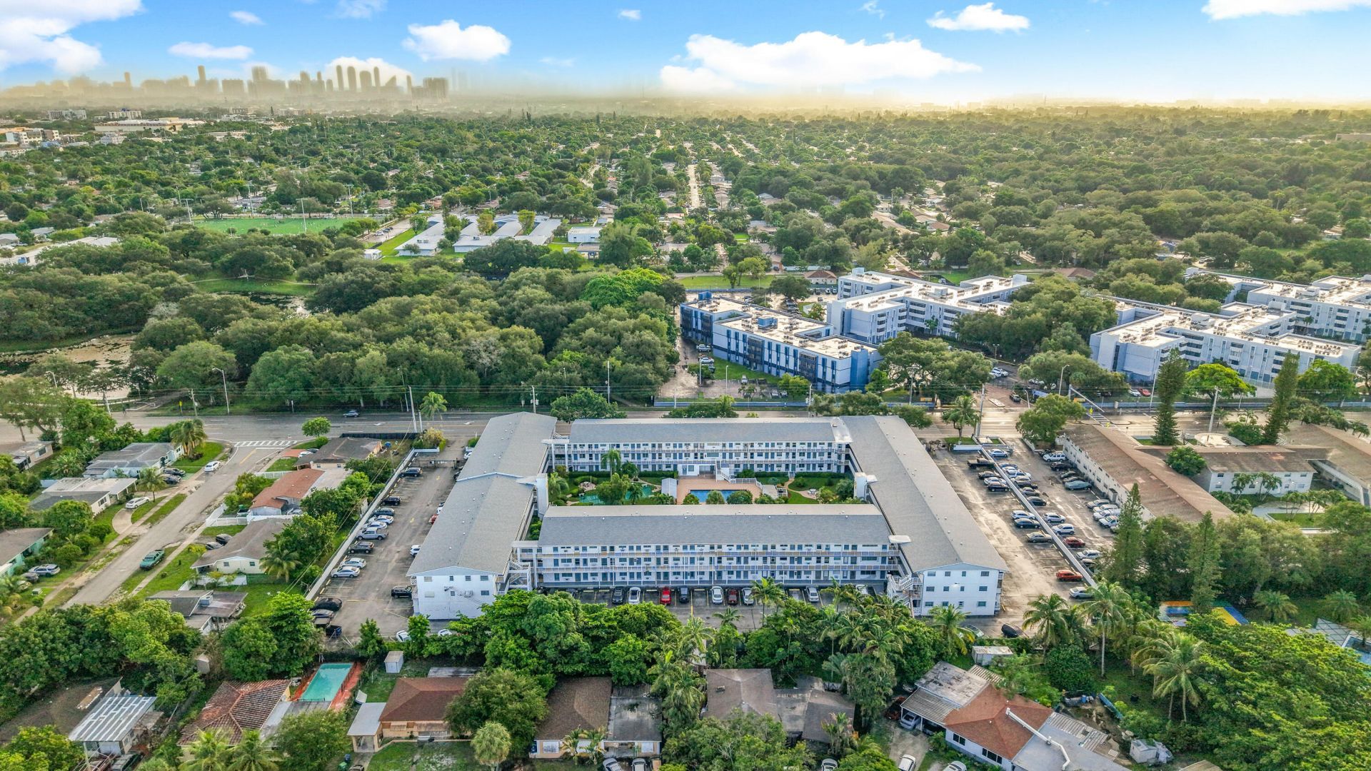 15610 NE 6th Avenue, Unit 37b, Miami, FL 33162 Photo
