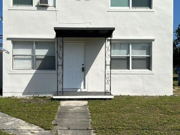 3734 Avenue S, Riviera Beach, FL 33404