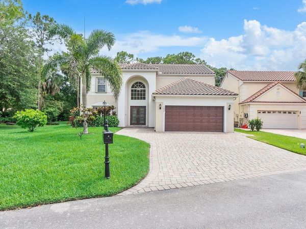 3904 Sanctuary Drive, Coral Springs, FL 33065