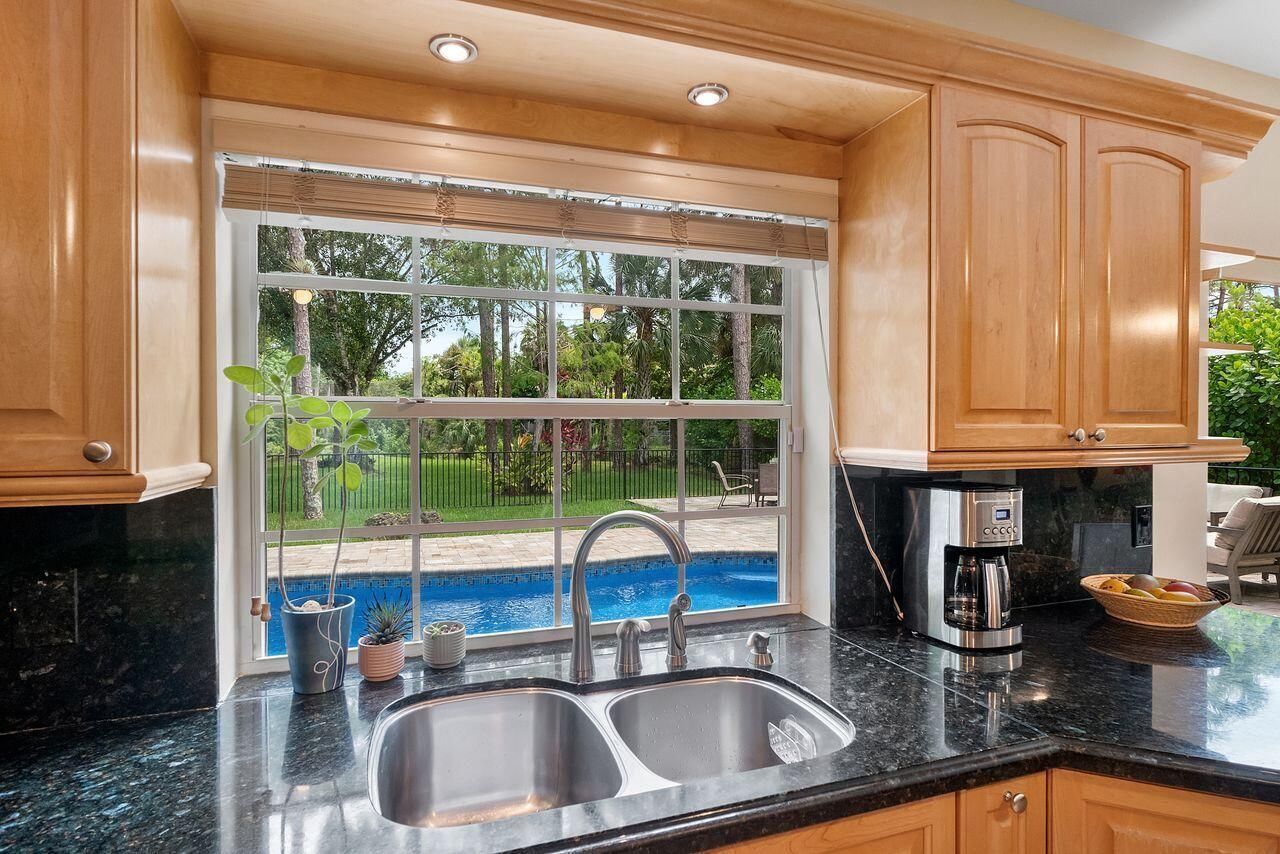 3904 Sanctuary Drive, Coral Springs, FL 33065 Photo