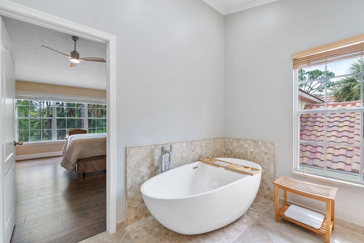 3904 Sanctuary Drive, Coral Springs, FL 33065 Photo