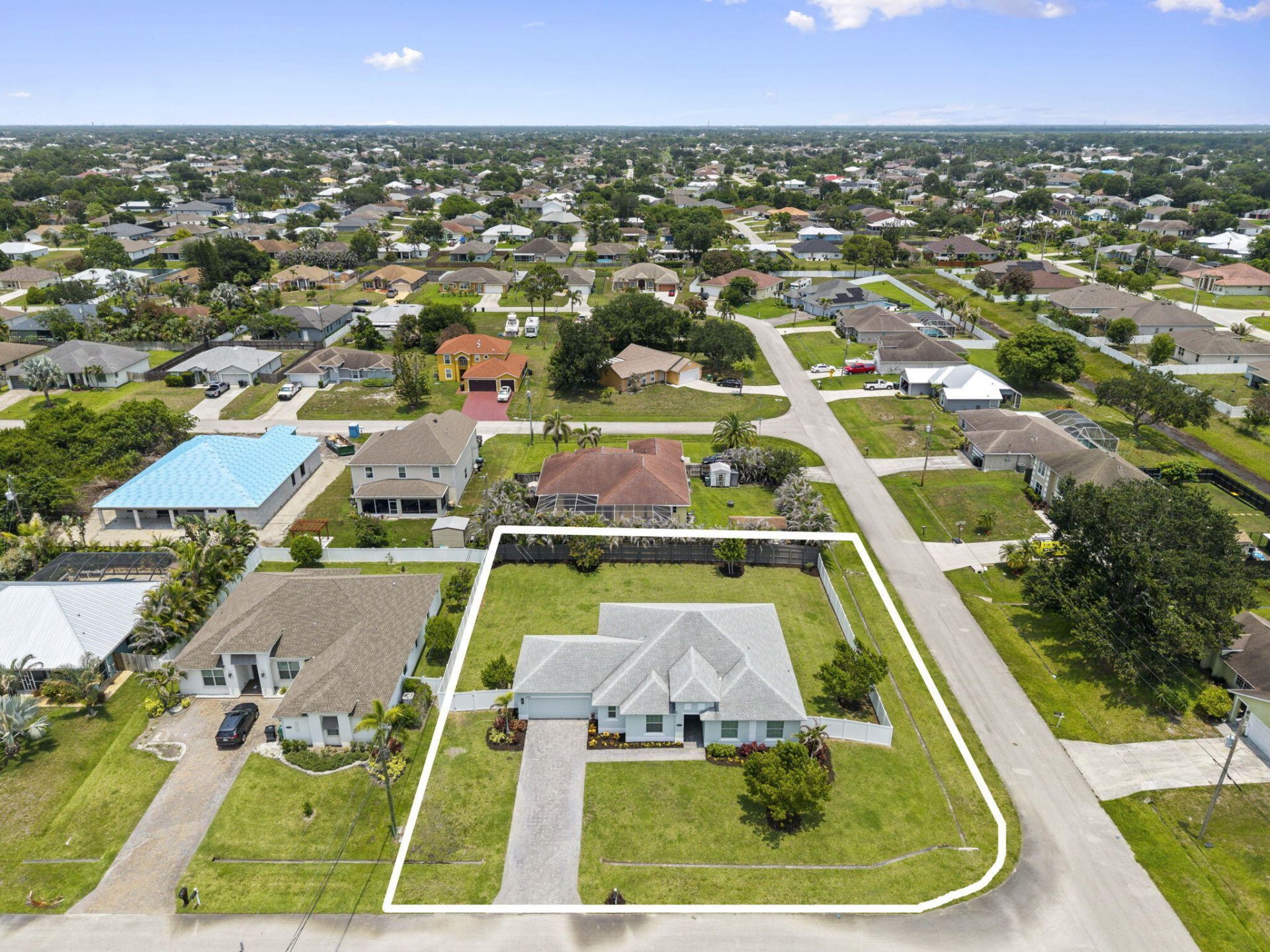 4497 SW Farmington Street, Port Saint Lucie, FL 34953 Photo