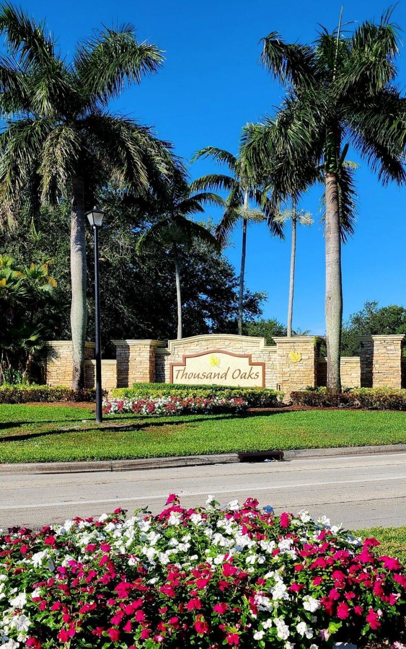 2124 Oakmont Drive, Riviera Beach, FL 33404 Photo