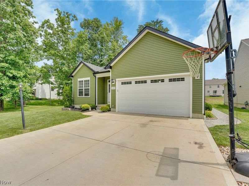 10449 Maryland Street, Aurora, OH 44202 Photo 3