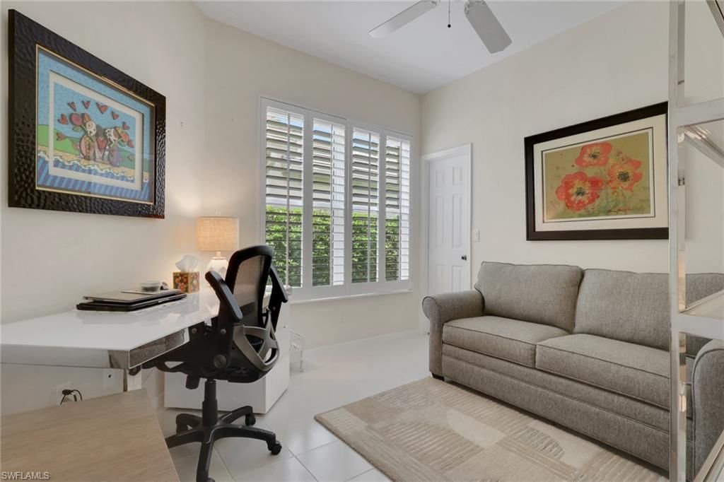 128 Livermore Ln, Naples, FL 34119 Photo
