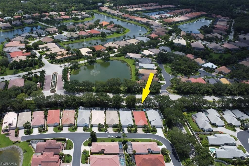 128 Livermore Ln, Naples, FL 34119 Photo