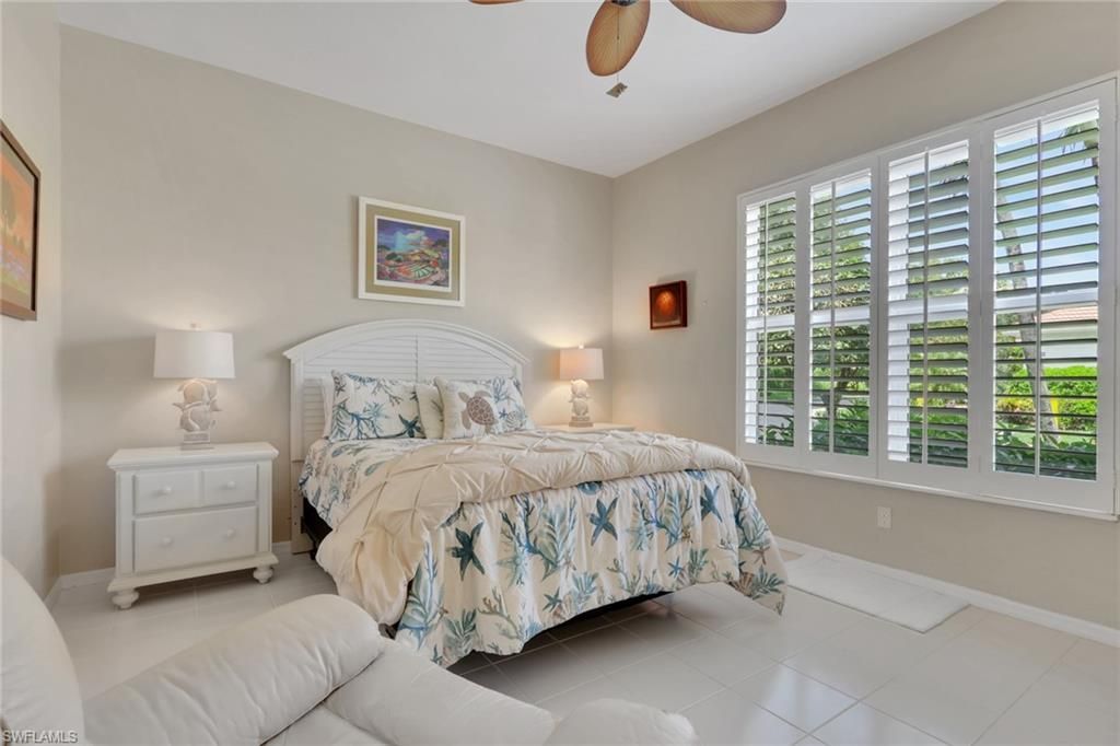 128 Livermore Ln, Naples, FL 34119 Photo