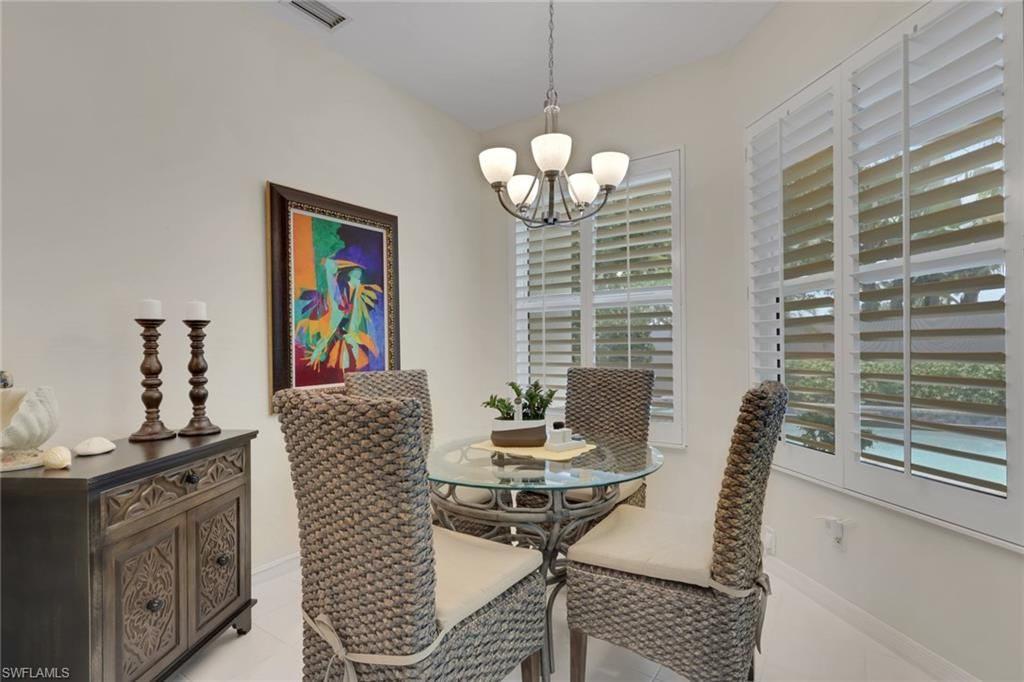 128 Livermore Ln, Naples, FL 34119 Photo