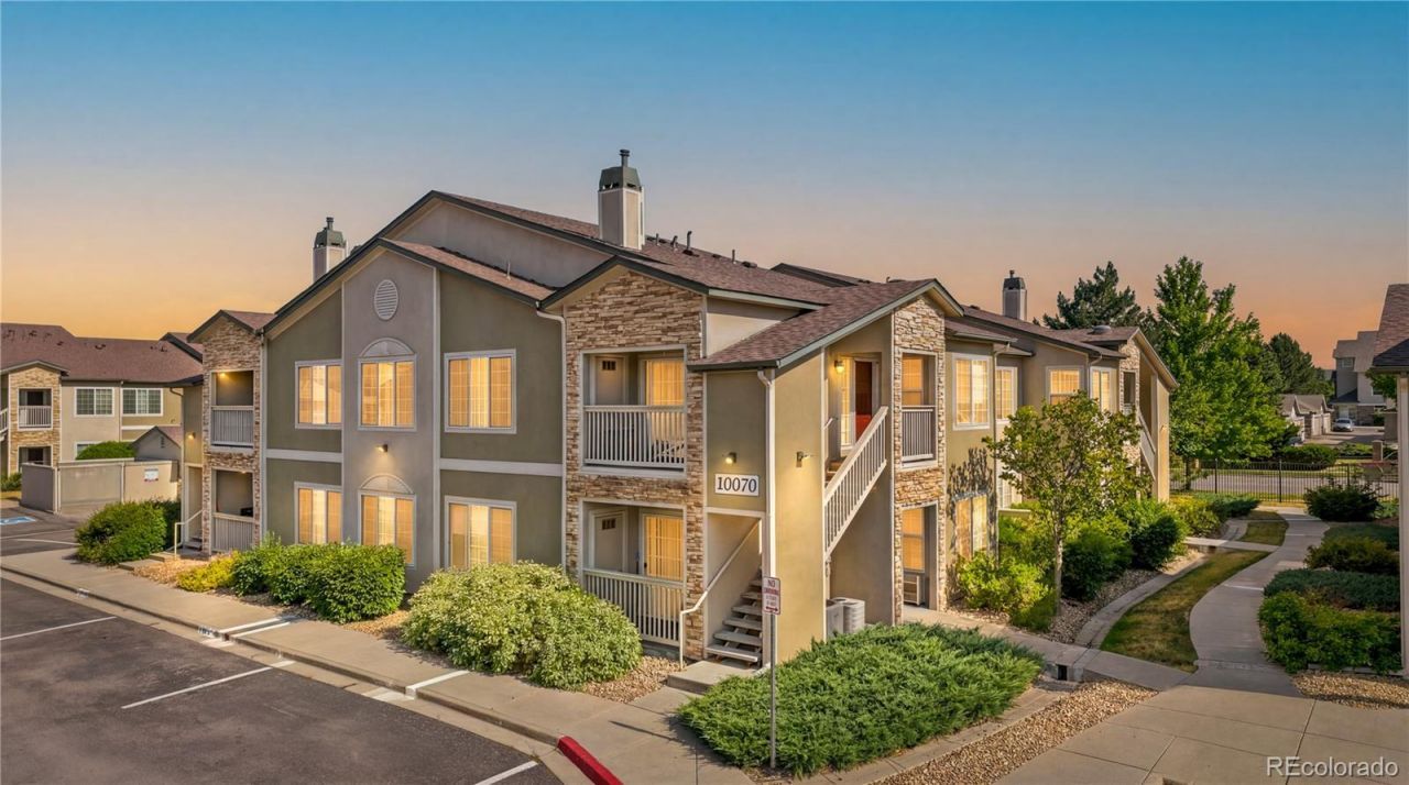 10070 E Carolina Drive, Unit 202, Denver, CO 80247 Main Photo