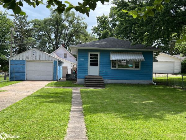 1008 S 5th, Burlington, IA 52601