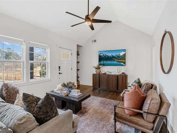 1931 S Gordon Street SW, Atlanta, GA 30310