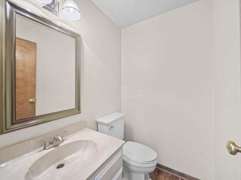 6900 Pine Bark Lane, Columbus, OH 43235 Photo 16